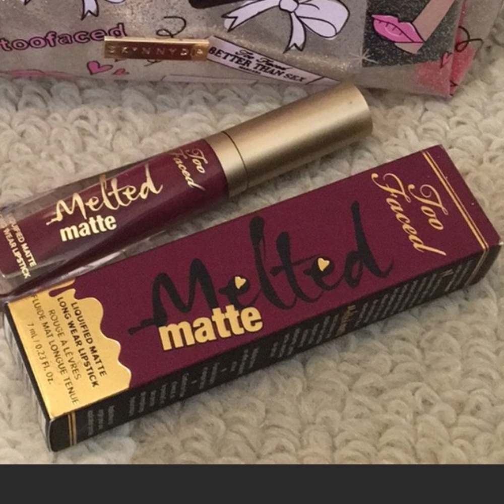 Too faced melted matte on point